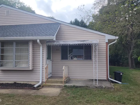 10 Homestead Drive #B, Whiting, NJ 08759