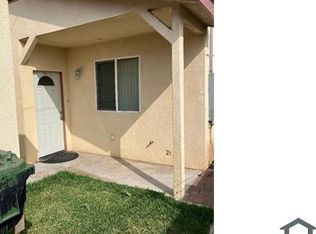 1422 W 98th St #2, Los Angeles, CA 90047