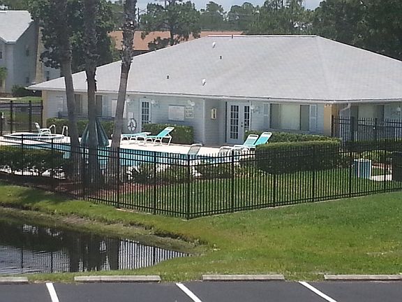 Clubhouse & Pool