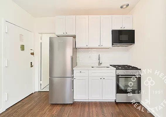 2nd image of 756 Union St APT 3B