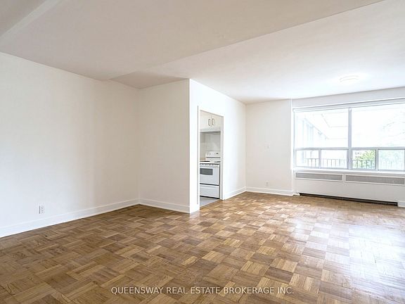 2nd image of 755 Avenue Rd #206