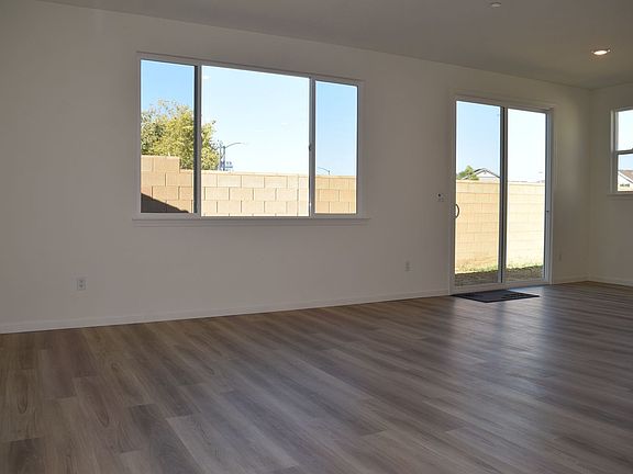 2nd image of 7981 Lizzie Cir