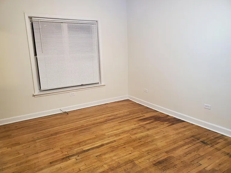 114 N Hamlin Ave. — Photo 9