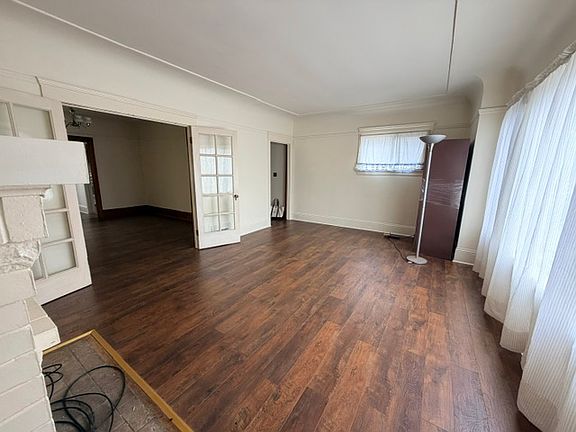Living room View 2