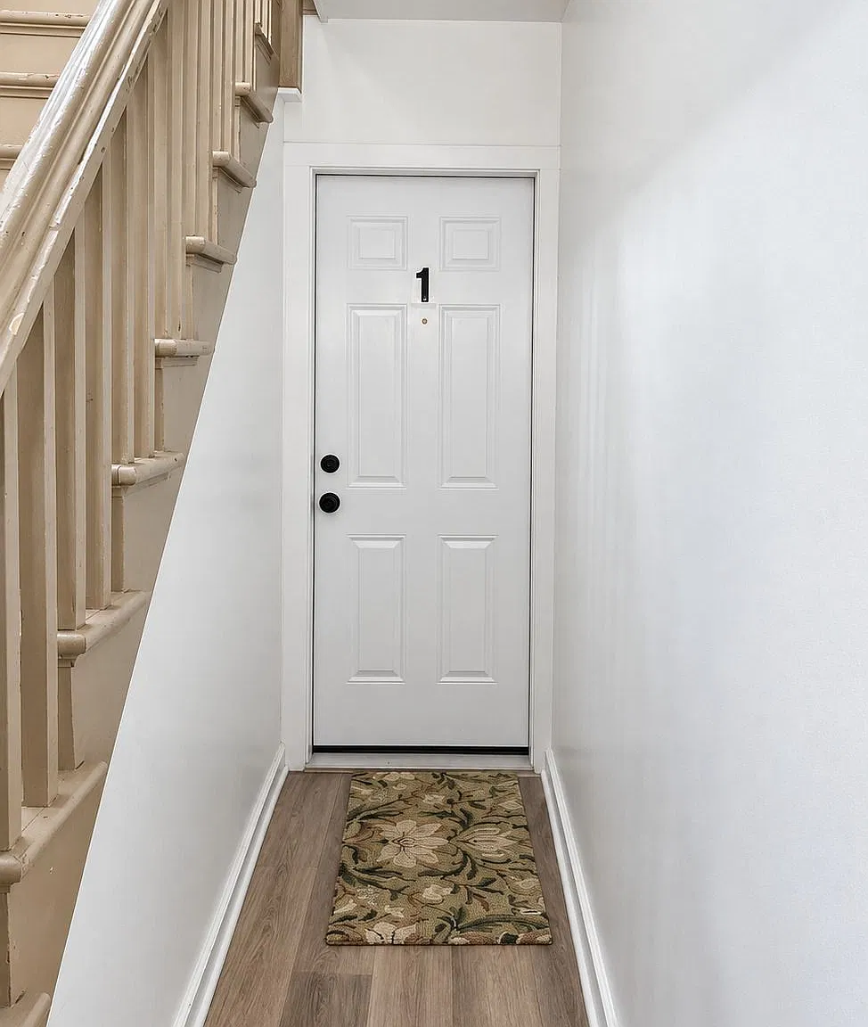 2 bed, $1,600 — Photo 2