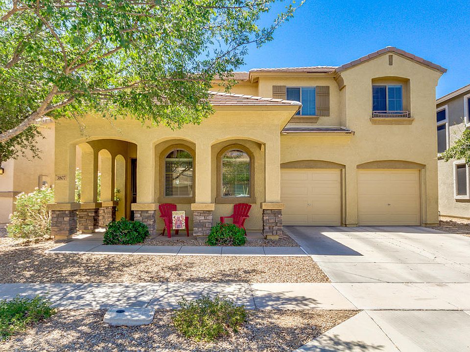 1st image of 3807 E Parkview Dr