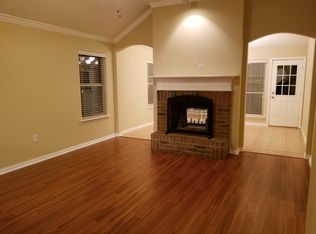 103 Post Oak Dr, Waxahachie, TX 75165