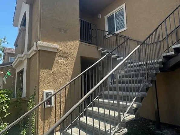 501 Gibson Dr APT 2123, Roseville, CA 95678