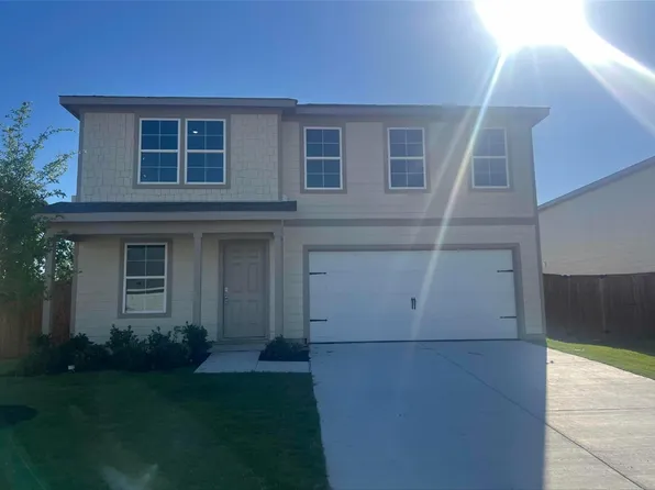 545 Tall Meadow Dr, Cleburne, TX 76031