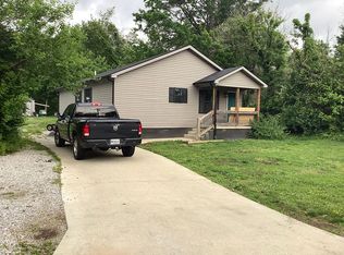 154 E Haiti Rd, Berea, KY 40403