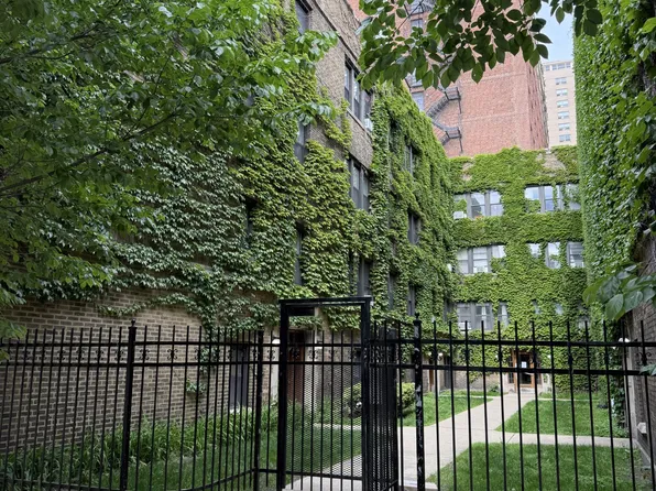 3161 N Hudson Ave APT H1, Chicago, IL 60657