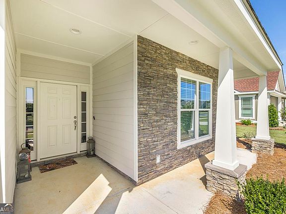 5th image of 203 Cherokee Rose Cir