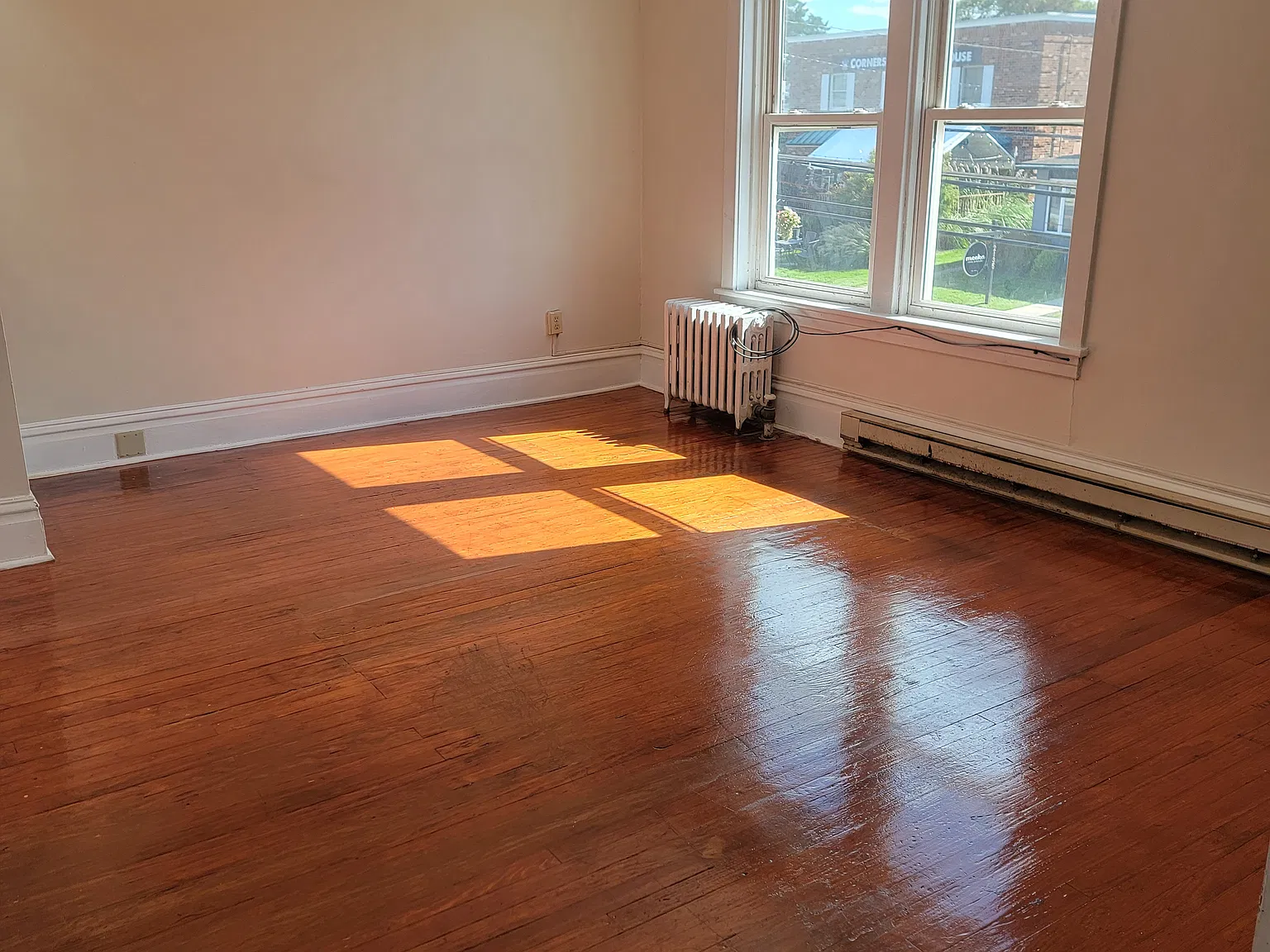 2 bed, $1,395 — Photo 2