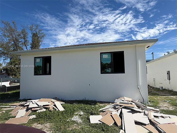 2nd image of 344 NW 11th St