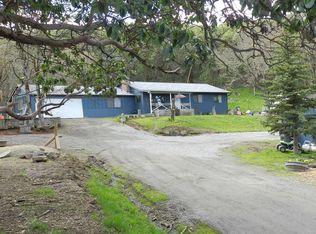 6827 Cyprus Dr, Central Pt, OR 97502