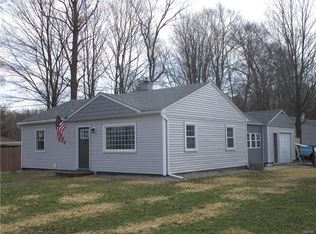 1 Pinecrest Rd, New Hartford, NY 13413