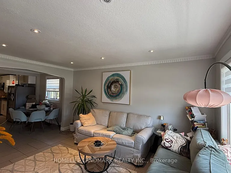 78 Yorkview Dr — Photo 18