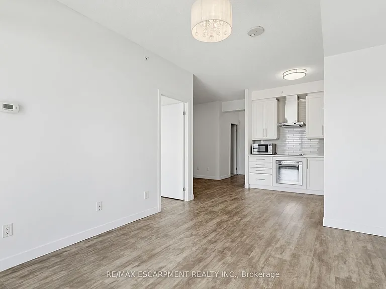 2081 Fairview St #1507 — Photo 16
