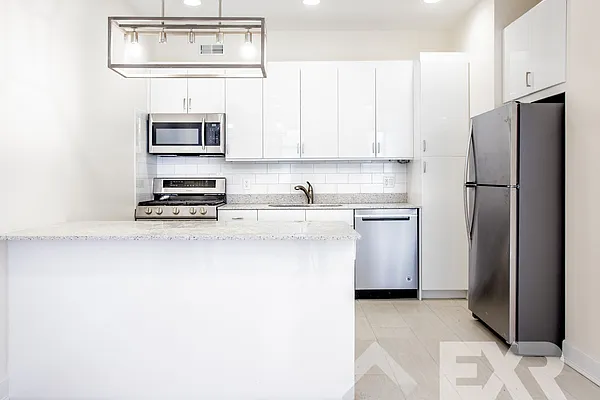 Rented by EXR | media 29