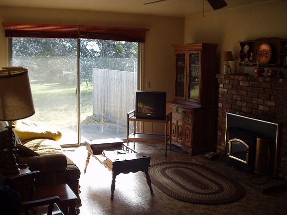 Kitchen Breakfast Area