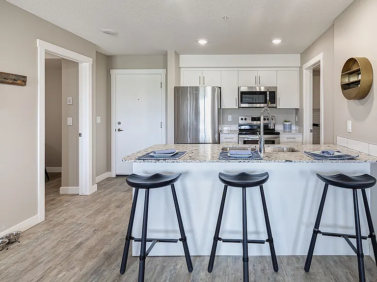 171 Skyview Bay NE — Photo 12