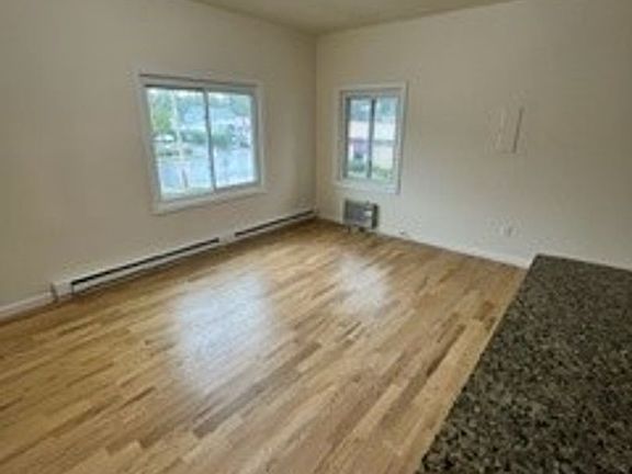 4th image of 361-363 Bridgeport Ave #C