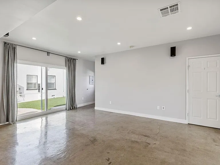 3798 Dublin Ave — Photo 14