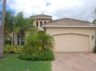 12840 Silverthorn Ct, Bonita Springs, FL 34135