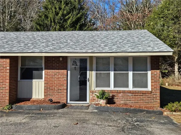 5 Kingsland Ct #D, Charlestown, RI 02813