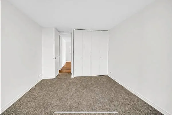 6700 S South Shore Dr — Photo 7