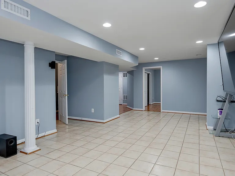 12506 Erroll Ln — Photo 4