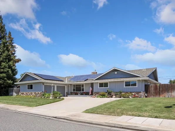 1616 Poplar St, Oakdale, CA 95361