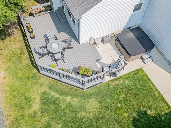 1213 Mozart Dr, Virginia Beach, VA 23454