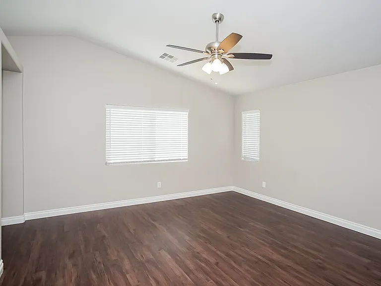 6319 Barrington Bridge Ave — Photo 9