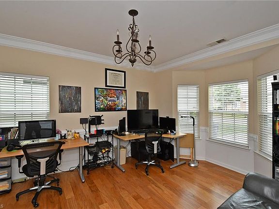 4th image of 4922 Old Towne Village Cir