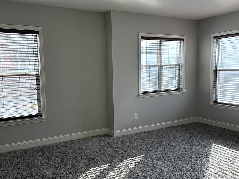 101 Silverspring Pl — Photo 25