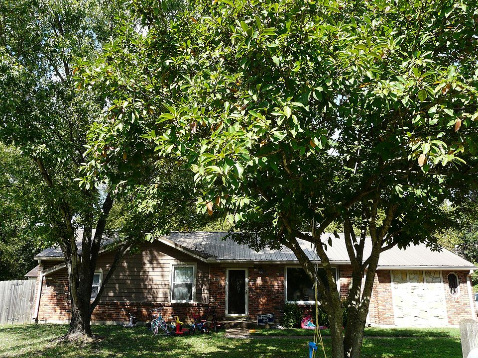 2nd image of 4801 Blackman Ct