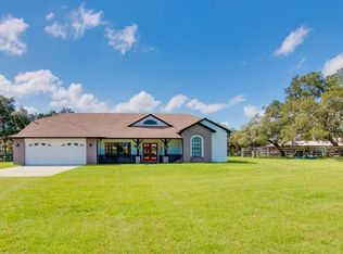 11470 Centralia Rd, Weeki Wachee, FL 34614