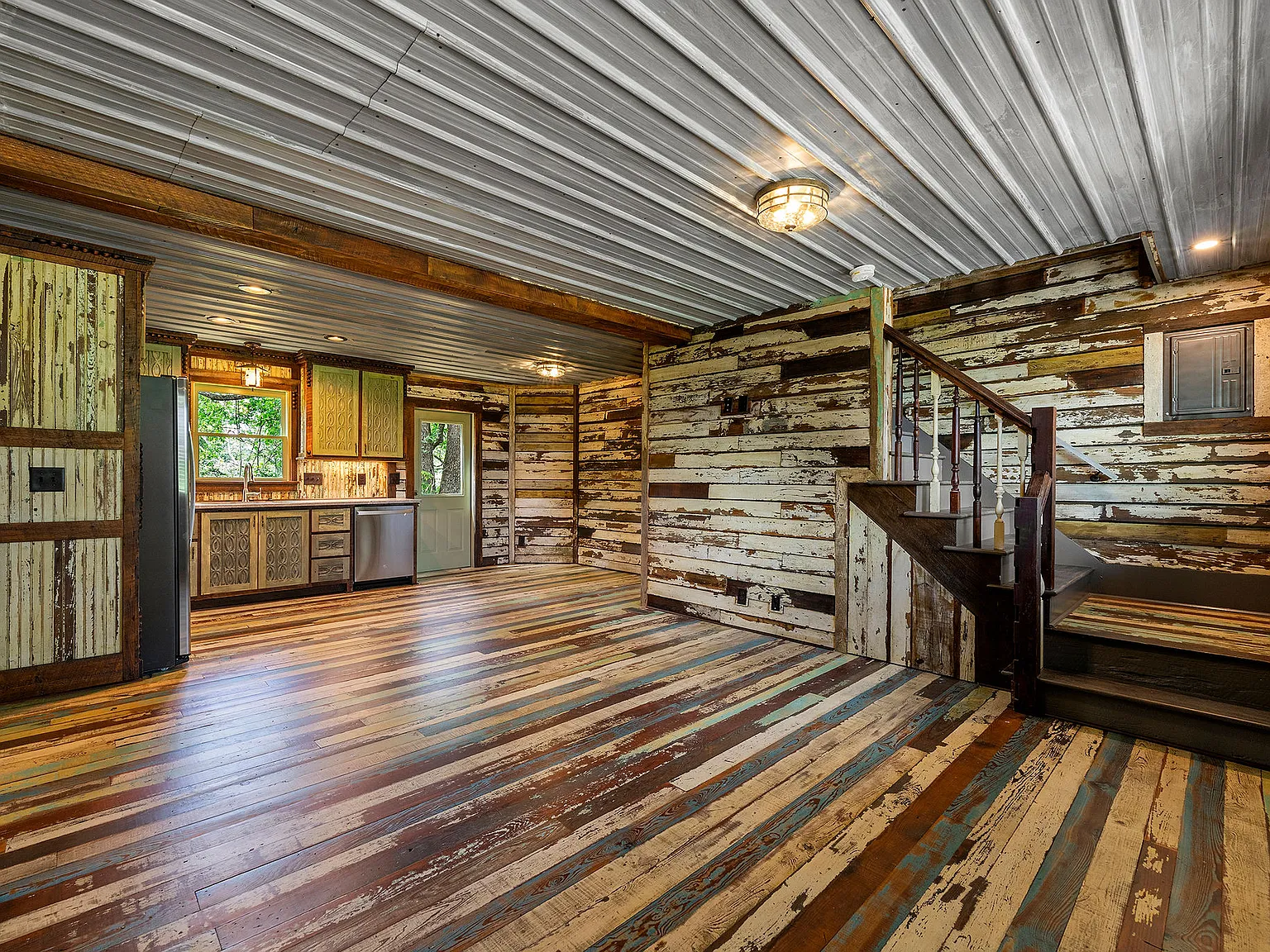 1 bed, 1.5 bath, 900 sqft, $1,800 — Photo 3