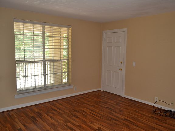 5th image of 1280 Middle Tennessee Blvd APT A13