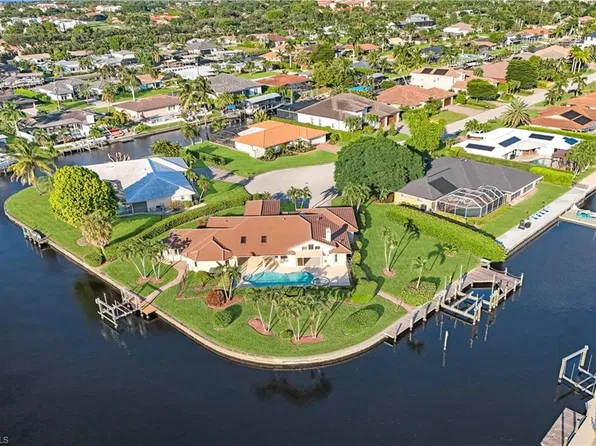 954 Bal Isle DR, FORT MYERS, FL 33919