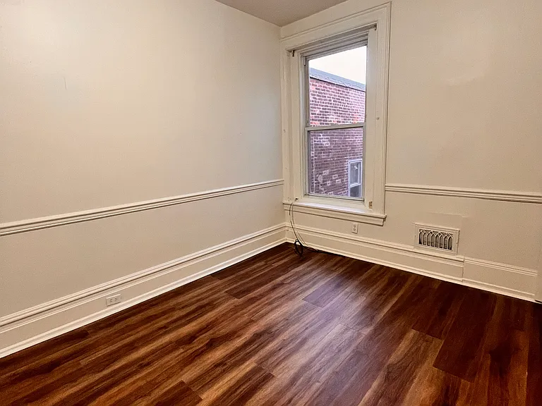 368 E High St #3 — Photo 9