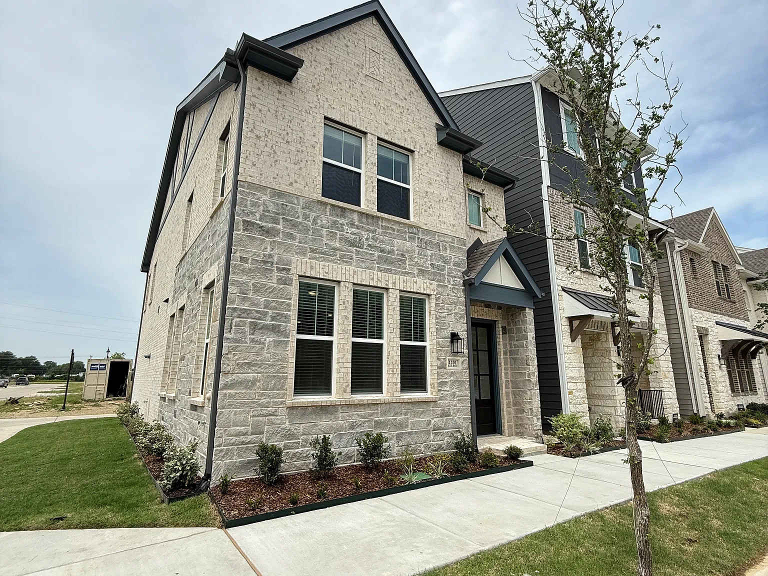 4201 Ruth Rd — Photo 1