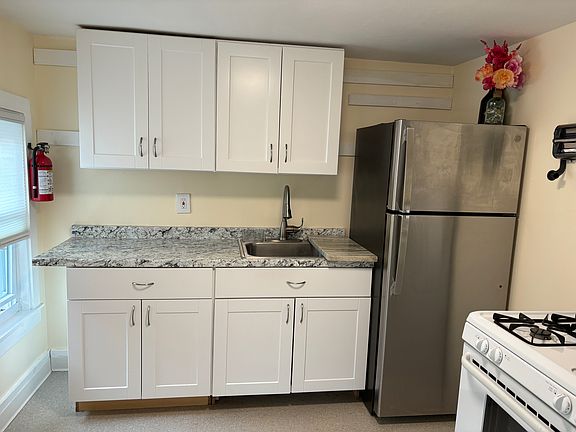 Kitchen (furniture not included)