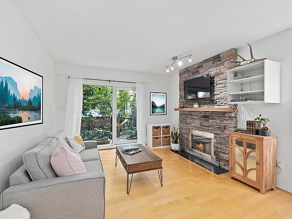2nd image of 2299 E 30th Ave #101