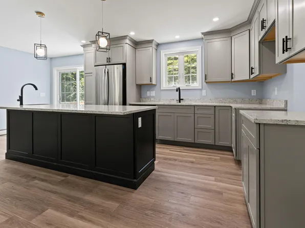 48 Tickle Way, Buxton, ME 04093