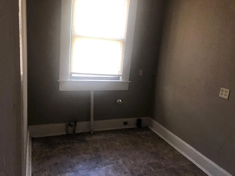 8131 1st Ave S — Photo 5