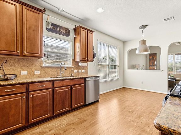 4th image of 2909 Oak Branch Rdg