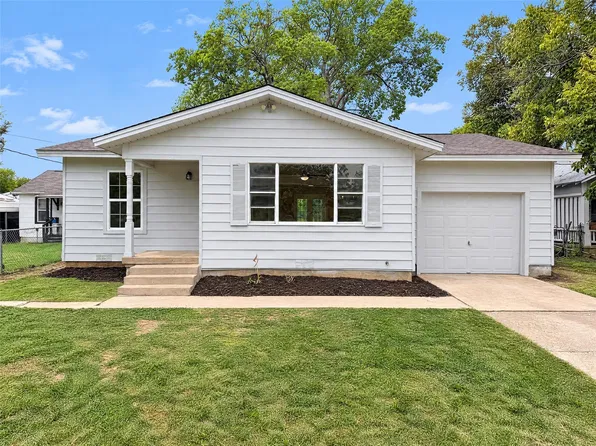 415 Russell St, White Settlement, TX 76108