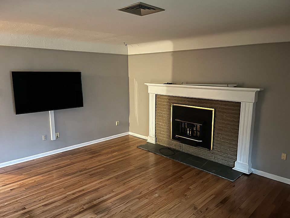 1st image of 9188 Boyer Ln